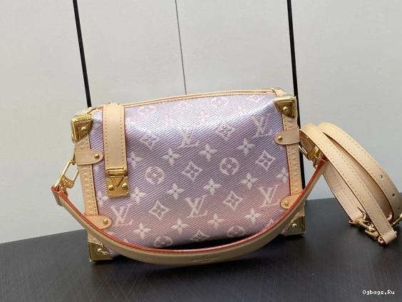 TRUNK VUITTON MM SIDE LOUIS 0111